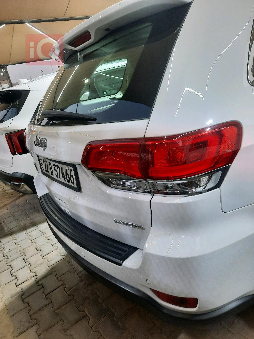 جیپ گراند شیرۆکی